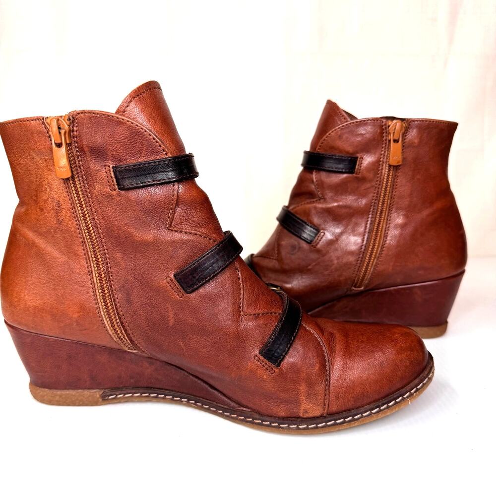 ERIC MICHAEL Lena Boot Women's EU 40/9.5 Leather Spain Buckles Wedge Boho - Picture 9 of 14